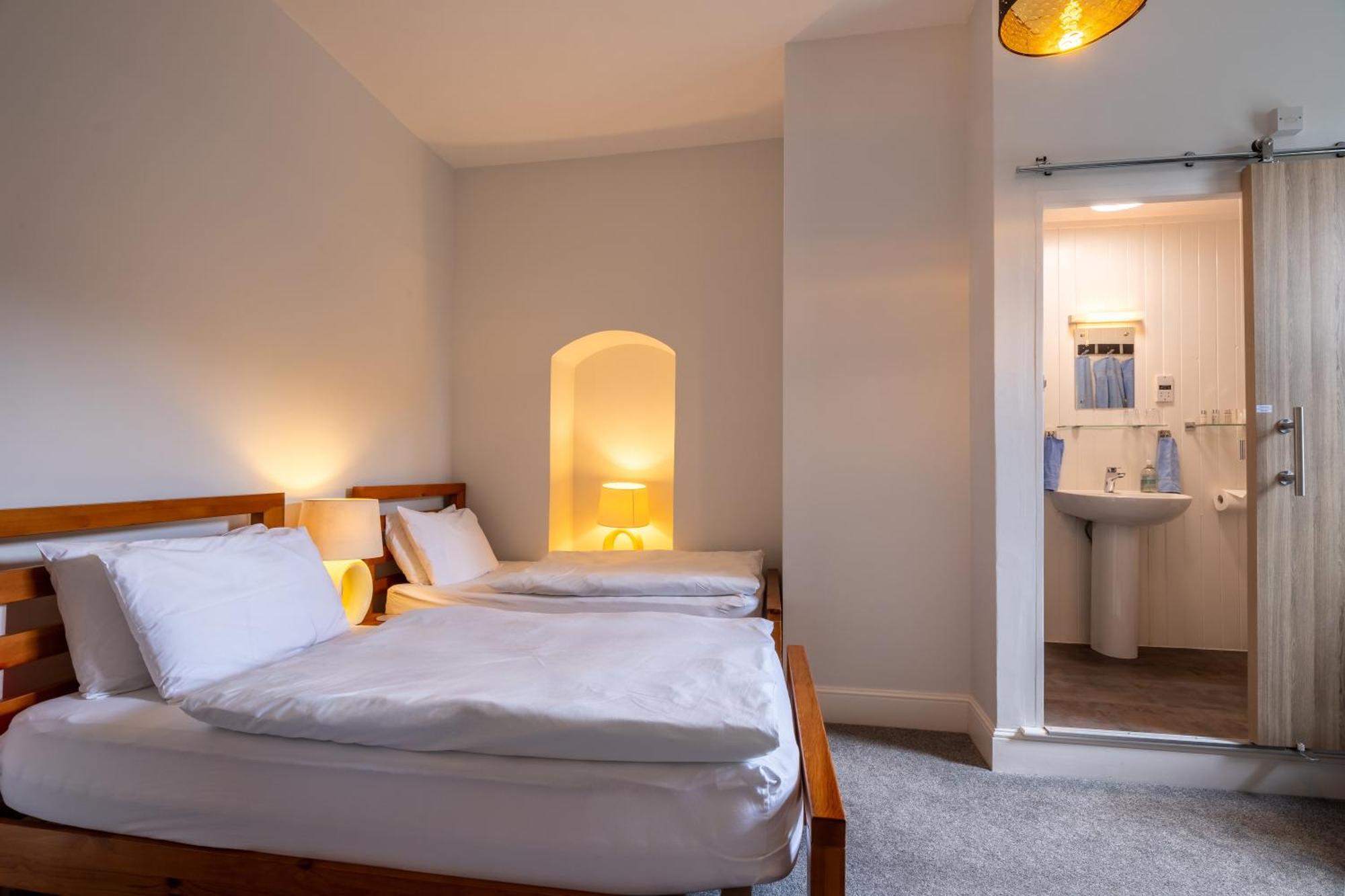 Cosy Wolf Bed & Breakfast Freshwater Eksteriør billede